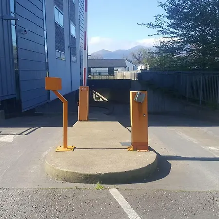 Reeks Gateway Townhouse キラーニー