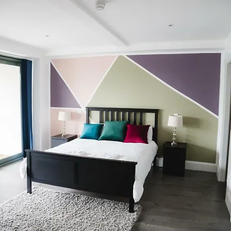 Reeks Gateway Townhouse * Killarney