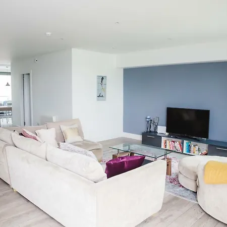 Reeks Gateway Townhouse Apartment Killarney