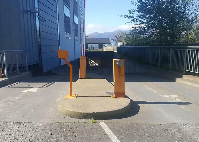 Reeks Gateway Townhouse キラーニー